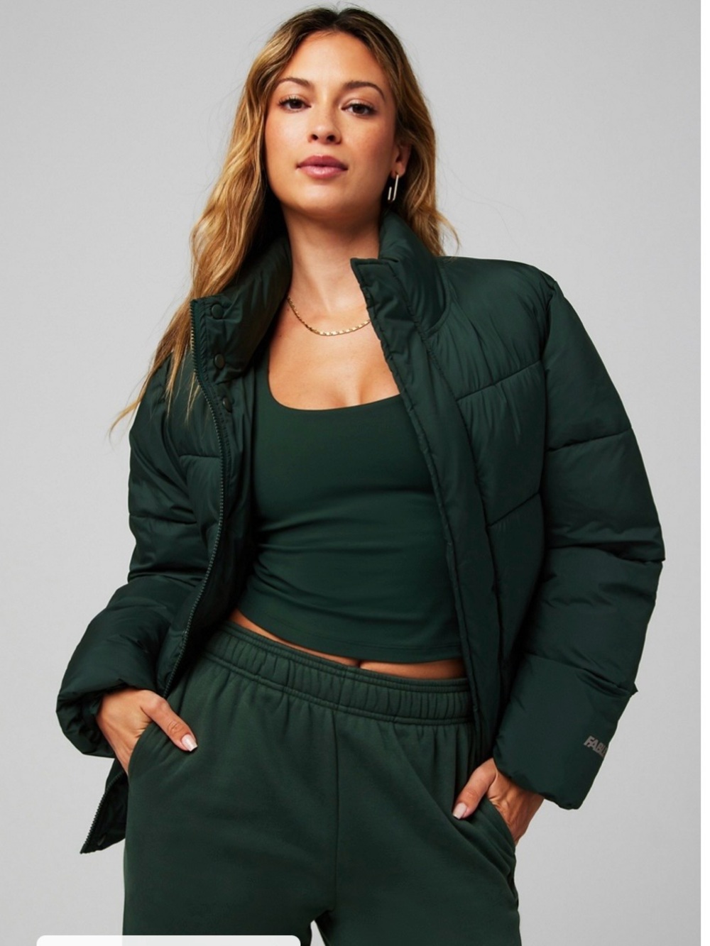 Brand new womens puffer jacket in everpine green. Essential puffer jacket